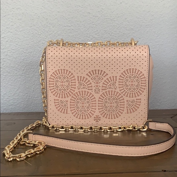 Tory Burch Handbags - Tory Burch Zoey Shrunken Shoulderbag
